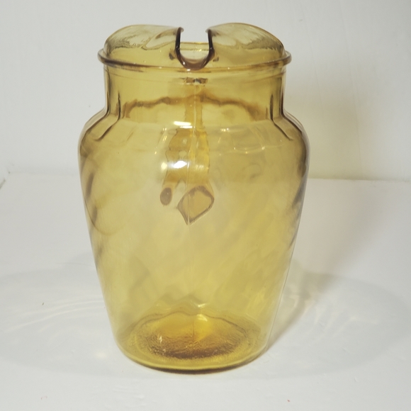 Vintage Amber Gold Yellow Pressed Swirl Glass Large Pitcher With Ice Lip EUC - Picture 3 of 15